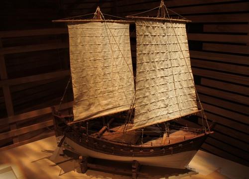 海上丝路的奥秘：“黑石号”是一艘怎样的宝船？