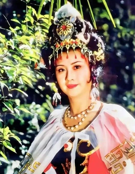 王凤霞_副本.png