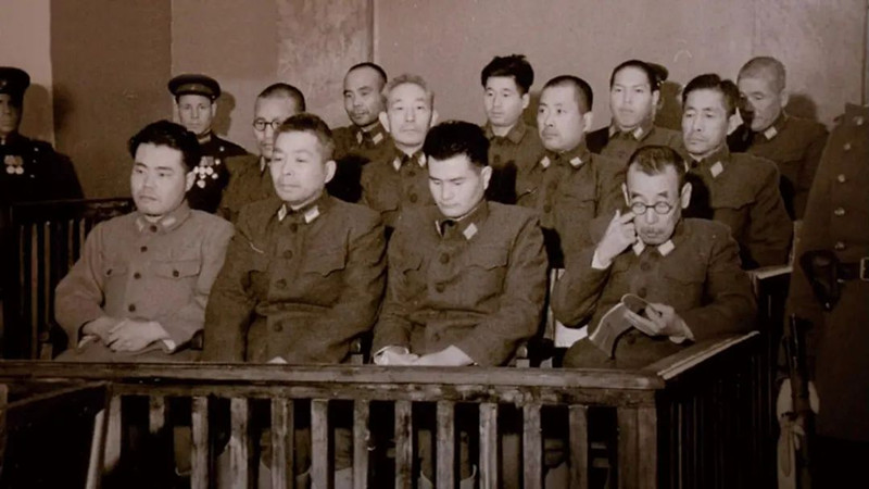 审判的战犯_副本.jpg