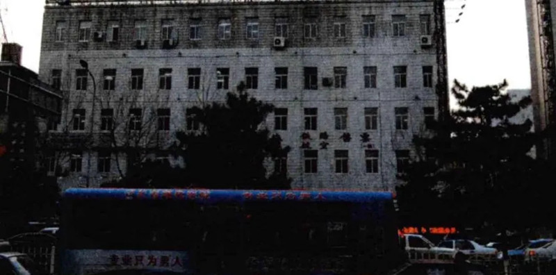 2010年，外立面更新之前的建筑 资料图片.webp_副本.jpg