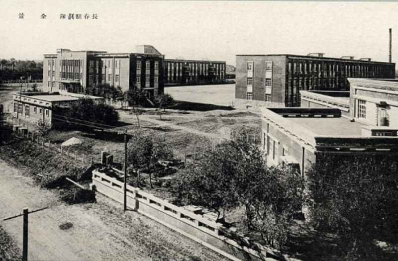 日方驻扎部队的营区全景。_副本.png