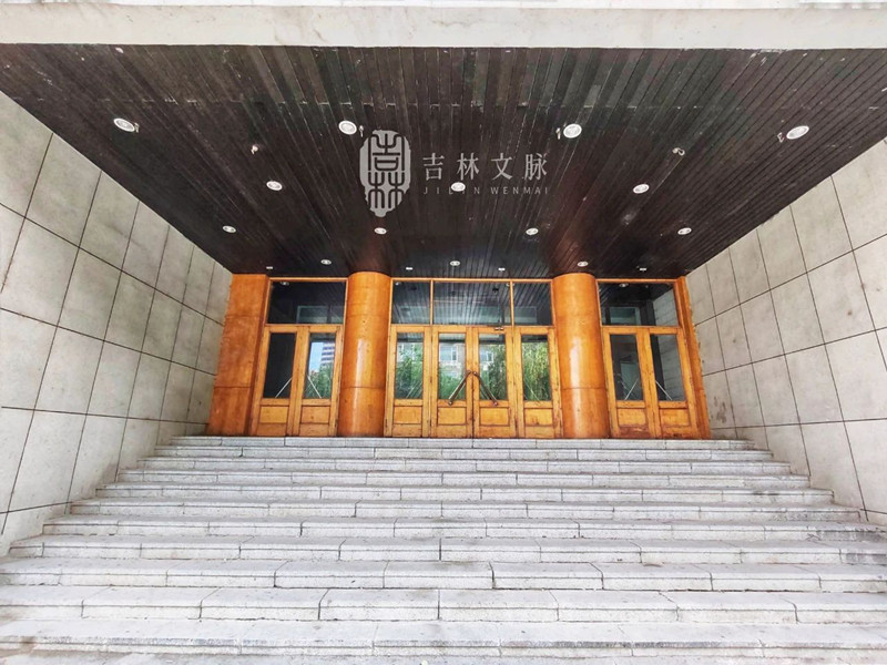 影厅入口_副本.jpg