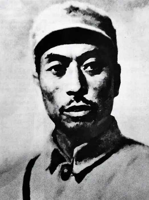 杨靖宇_副本.jpg