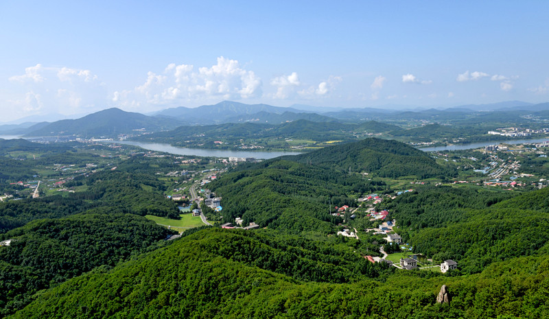 吉林松花江风光_副本.jpg 吉林松花江风光_副本.jpg