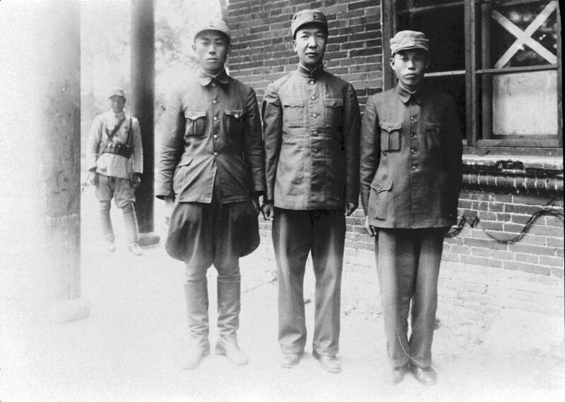 东北抗日联军教导旅摄于野战演习后.jpg 东北抗日联军教导旅摄于野战演习后.jpg