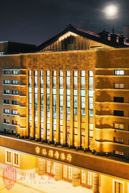 大屋顶_副本.jpg 大屋顶_副本.jpg