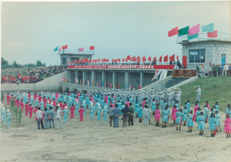 引松赞歌9_副本.jpg 引松赞歌9_副本.jpg