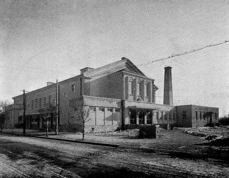 1937年的建筑旧照 &nbsp;资料图片_副本.jpg