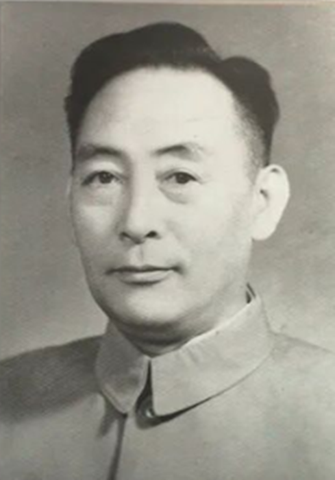 吕振羽（1900年-1980年）_副本.png