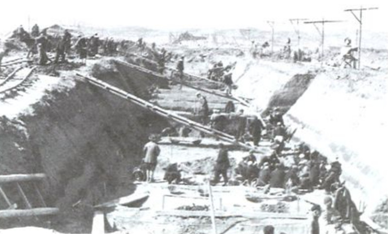 铁合金厂建设现场 资料图片_副本.jpg 铁合金厂建设现场 资料图片_副本.jpg