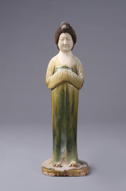 和龙龙头山墓地石国墓区出土三彩女俑1_副本.jpg
