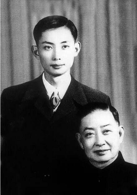 梅兰芳和梅葆玖.jpg