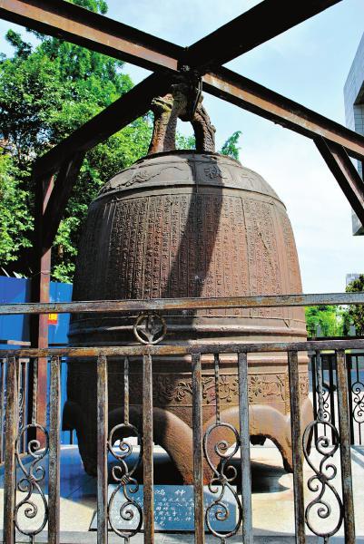 hongzhong1.jpg