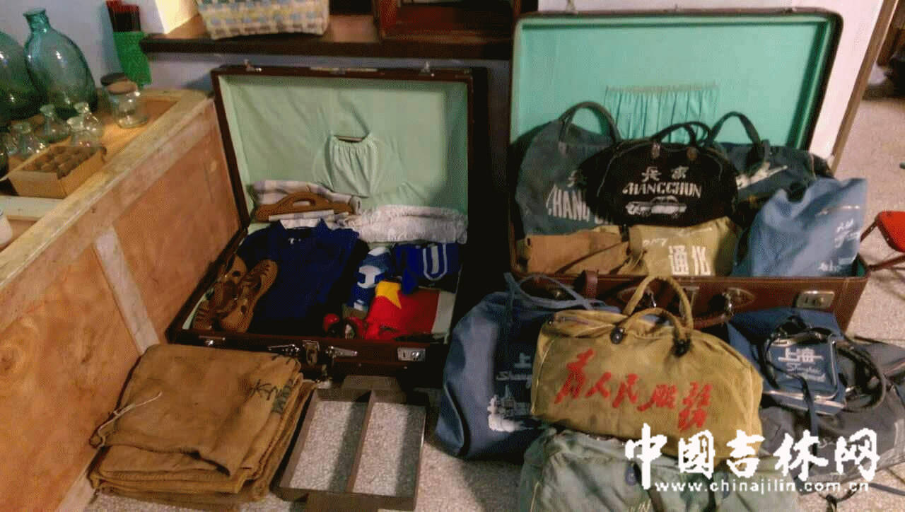 展品_副本.gif