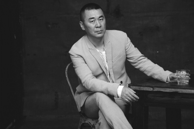 文艺男陈建斌写诗应对中年危机