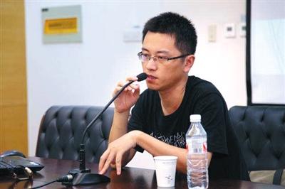 鲁迅是一面镜子，照出这时代的无知与傲慢
