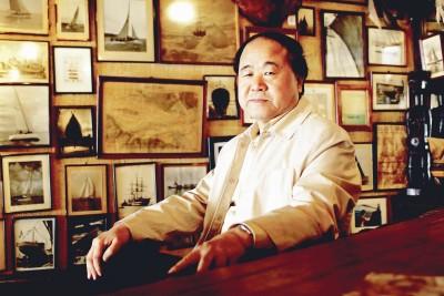莫言摘得诺奖五年后全面复出，多了些从容和温情