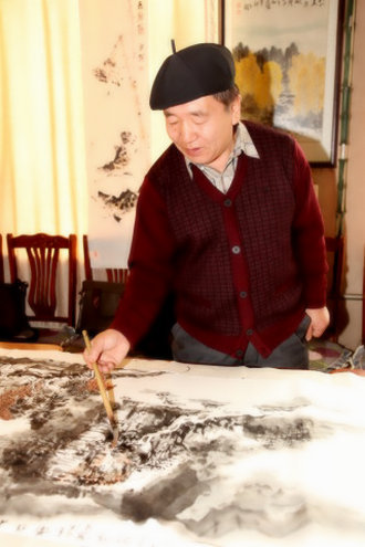 裴龙.jpg